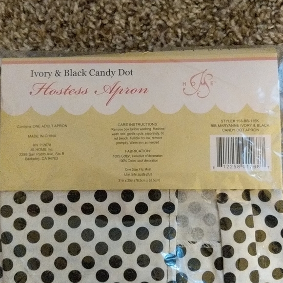 Hostess Apron - Picture 3 of 4